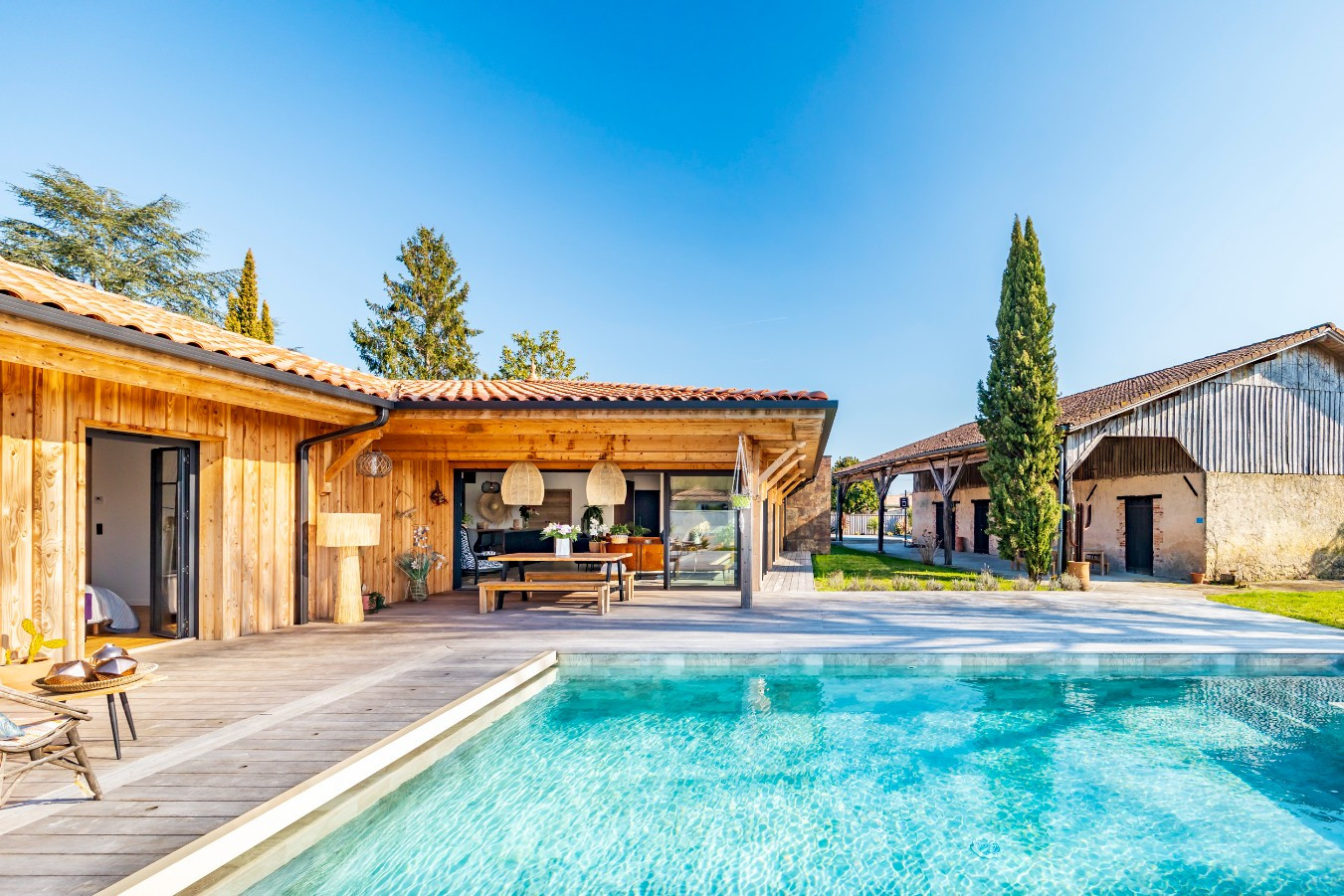 
                                                Vente
                                                 Exclusivité proprio à tout prix