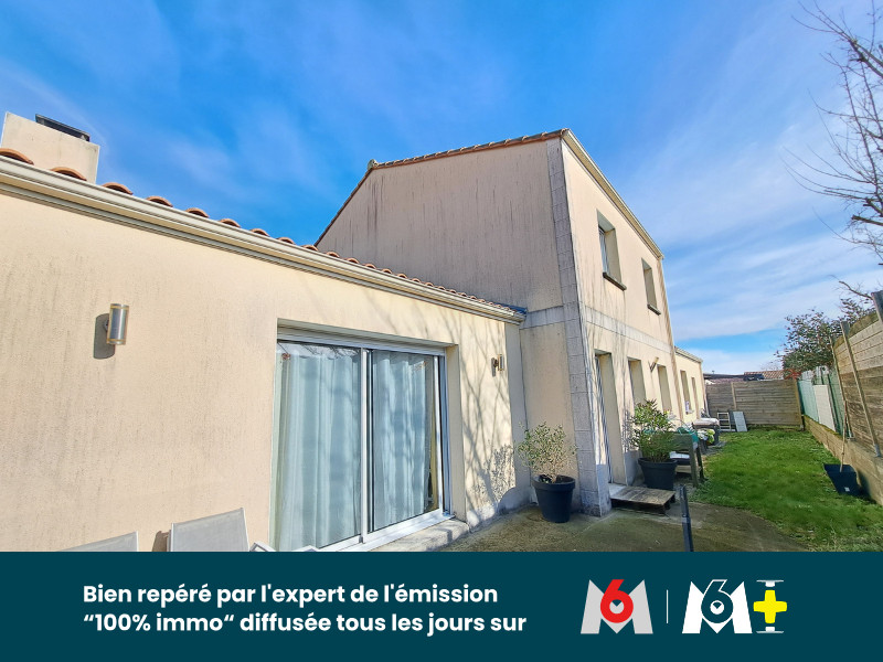 
                                                Vente
                                                 EXCLUSIVITE - FAMILIALE DANS LE BOURG
