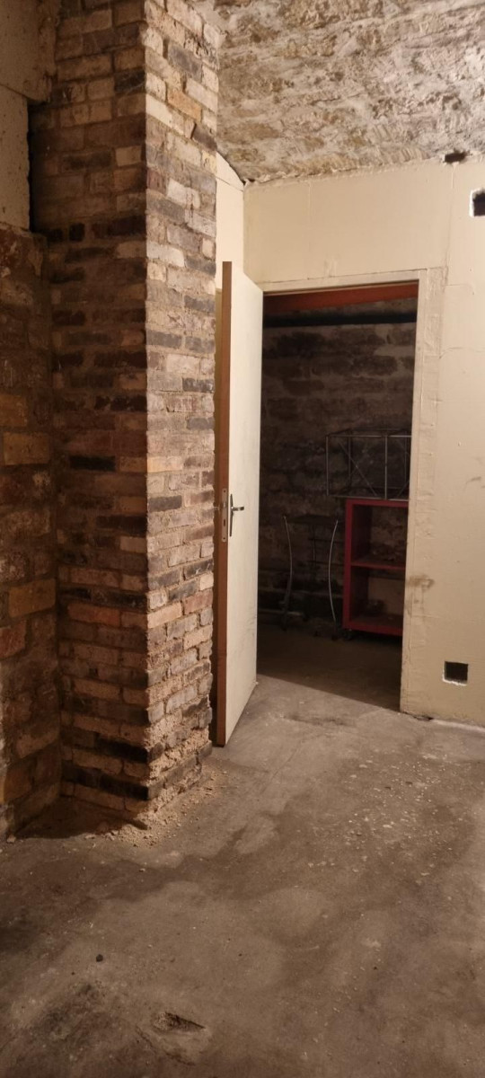 
                                                Location
                                                 Exclusivité - RUEIL-MALMAISON-T1-avec cave