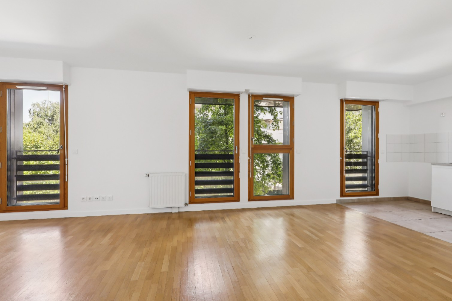 
                                                Vente
                                                 Exclusivité - Studio (modulable en 2 pièces)