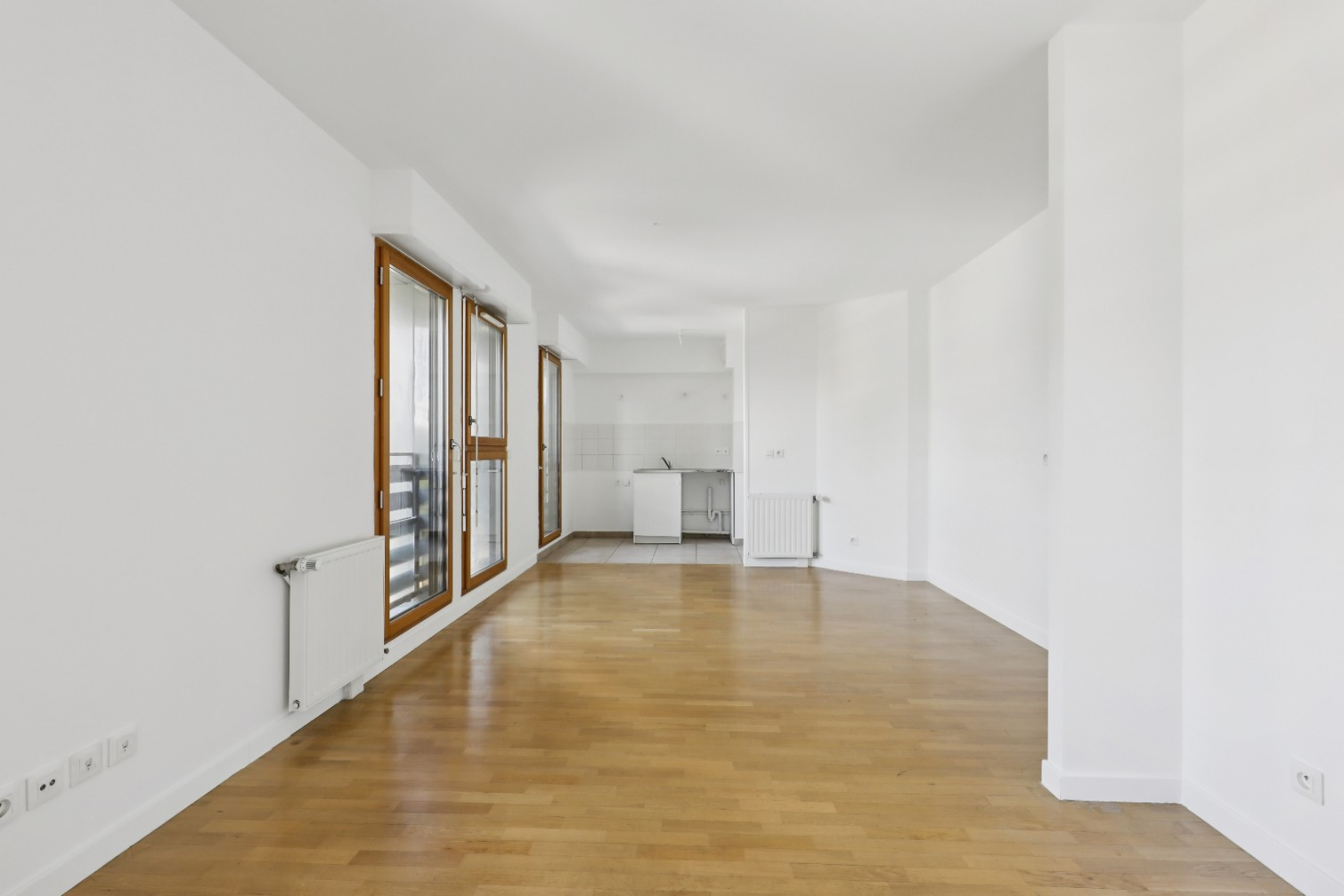 
                                                Vente
                                                 Exclusivité - Studio (modulable en 2 pièces)