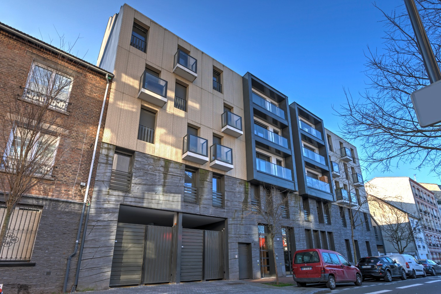 
                                                Vente
                                                 Exclusivité - Studio (modulable en 2 pièces)