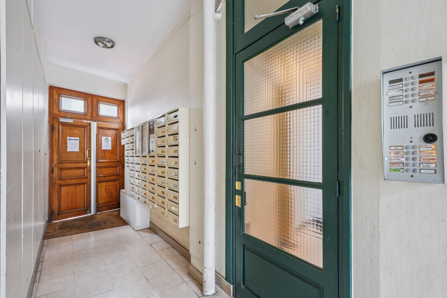 
                                                Vente
                                                 Exclusivité - Studio - Paris 18e