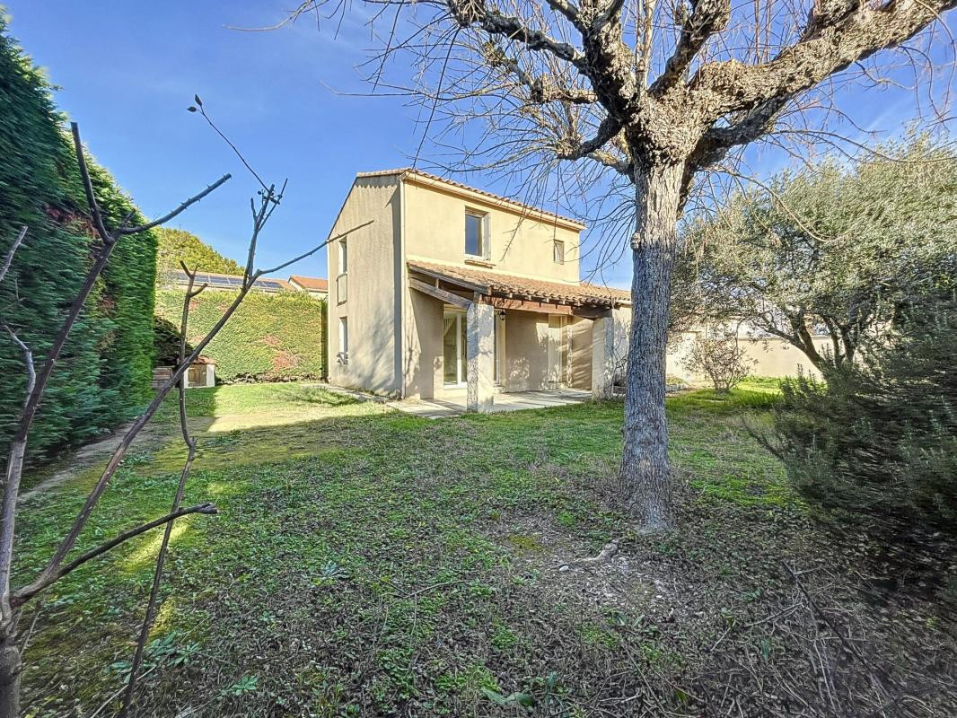 
                                                Vente
                                                 Exclusivité sur AVIGNON - Maison de 87m2 dans un lotissement agréable