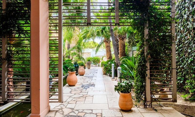 
                                                Vente
                                                 EXCLUSIVITE Vente 2 pièces Port Prestige Antibes- Parking