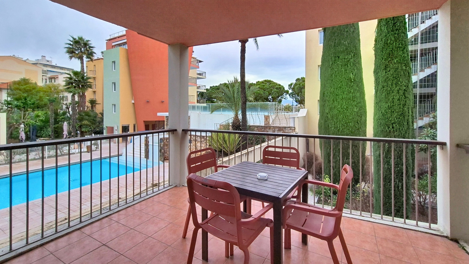 
                                                Vente
                                                 EXCLUSIVITE Vente 2 pièces Port Prestige Antibes- Parking