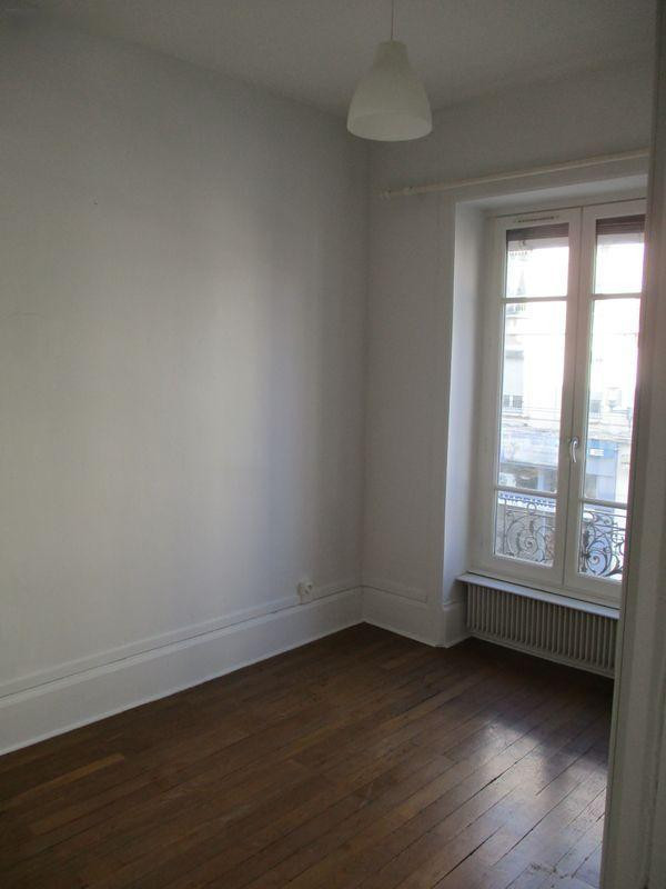 
                                                Location
                                                 F 2 rénové 44 m2 TOTEM