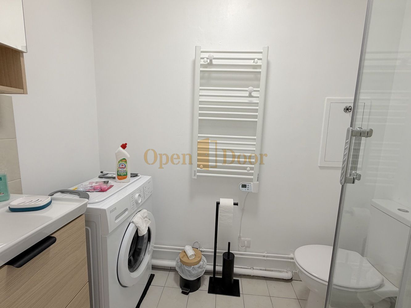 
                                                Location
                                                 F1 avec balcon et cave - Sucy-en-Brie