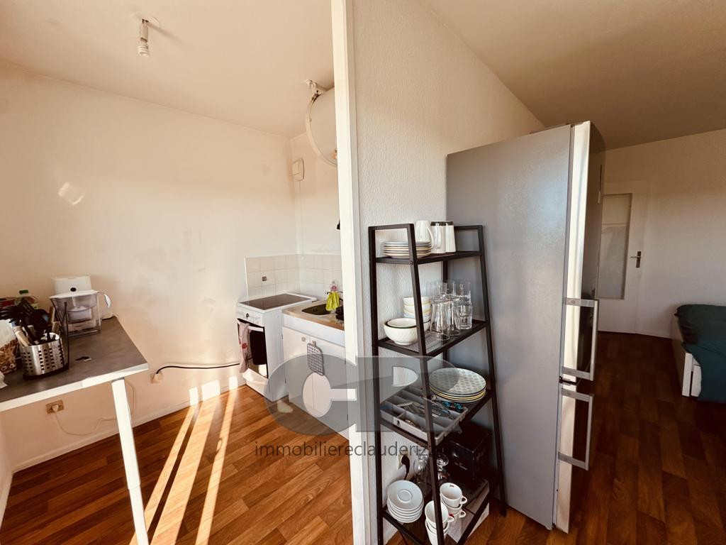 
                                                Location
                                                 f1 avec parking - secteur artem