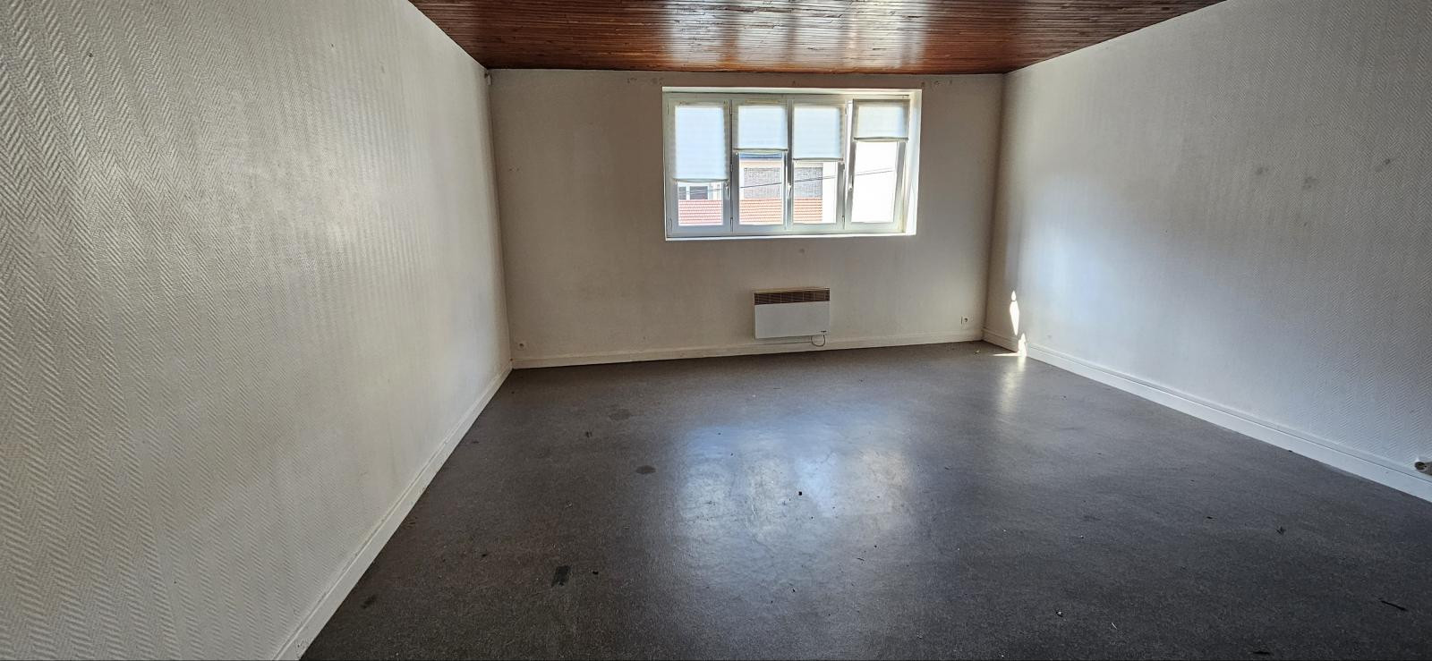 
                                                Location
                                                 F1 BIS 40m2 NANCY CENTRE AVEC KITCHENETTE