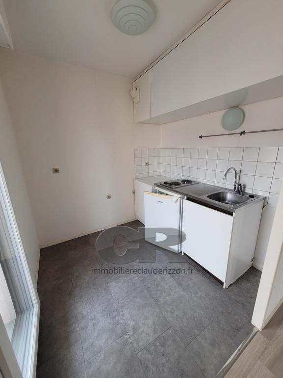 
                                                Location
                                                 F1 BIS AVEC BALCON - CENTRE-VILLE GARE