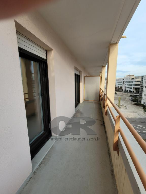 
                                                Location
                                                 F1 BIS AVEC BALCON - CENTRE-VILLE GARE
