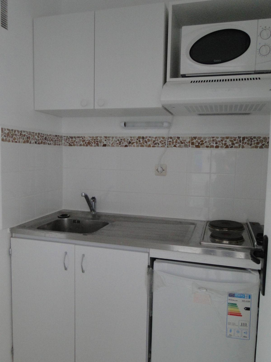 
                                                Location
                                                 F1 HOULGATE PROCHE MER BALCON PARKING LOCAL VELO