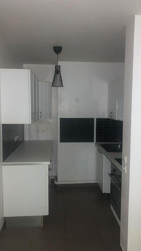 
                                                Location
                                                 F2 40 m2 meublé avec terrasse