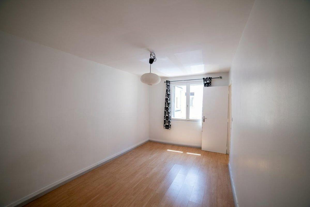 
                                                Location
                                                 F2 47m2 Rouen centre, calme et charme