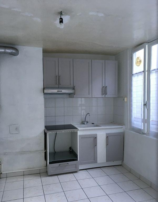 
                                                Location
                                                 F2 69 m2 Quai Saint Antoine