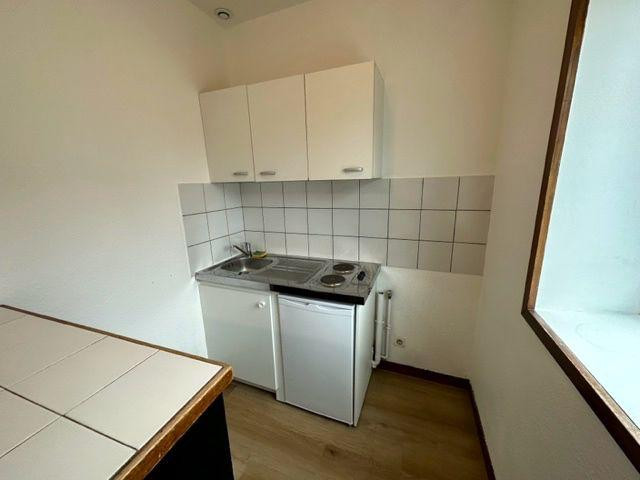 
                                                Location
                                                 F2 ARMENTIERES CENTRE