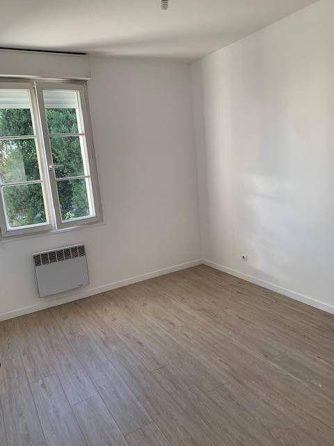 
                                                Location
                                                 F2 de 35m2 avec parking à Villemomble