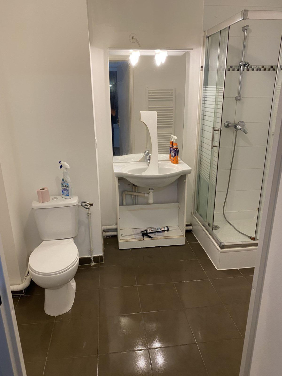 
                                                Location
                                                 F2 meaux