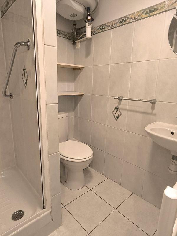
                                                Location
                                                 F2 meublé 30 m² à Gentilly