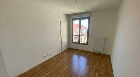 
                                                Location
                                                 F2 Neuf 43,23m²