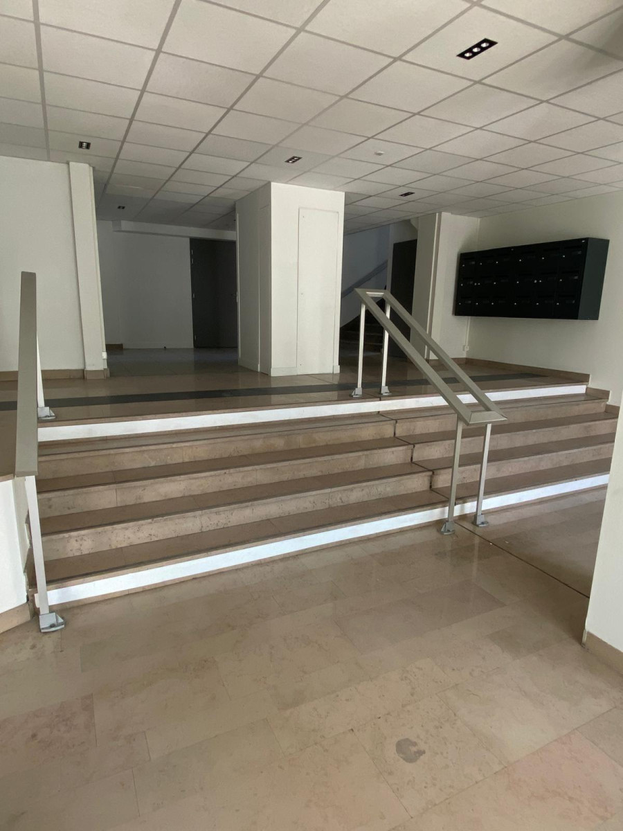 
                                                Location
                                                 F2 neuf de 52m² secteur Mimard/Chavanelle