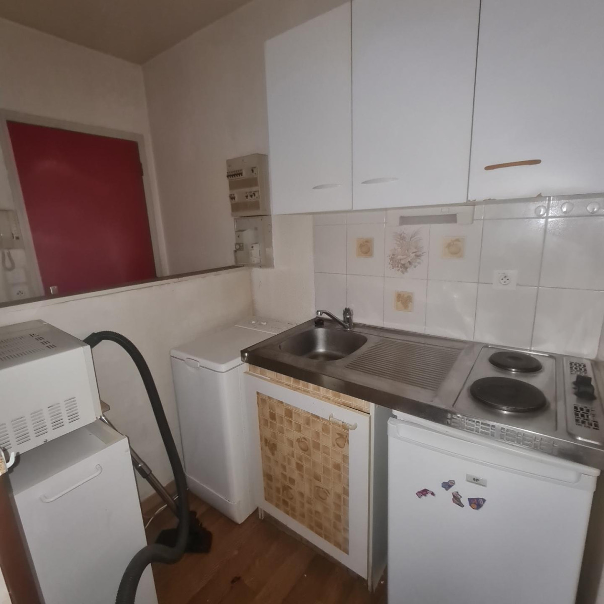 
                                                Location
                                                 F2 PROCHE AUCHAN AVEC GARAGE