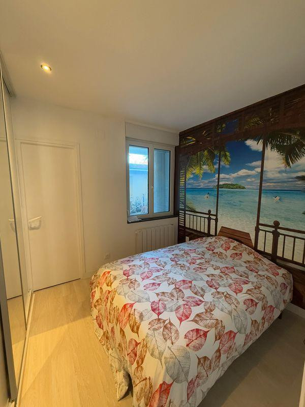 
                                                Location
                                                 F2 proche IUT charlemagne /ARTEM