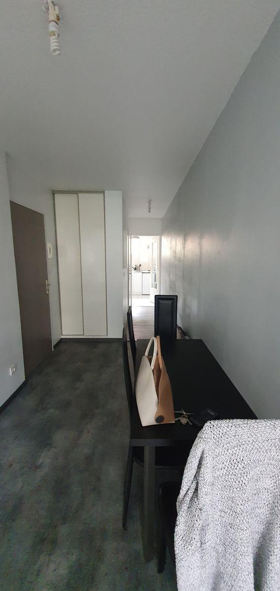 
                                                Location
                                                 F2 RDC avec parking privé av. Général Leclerc