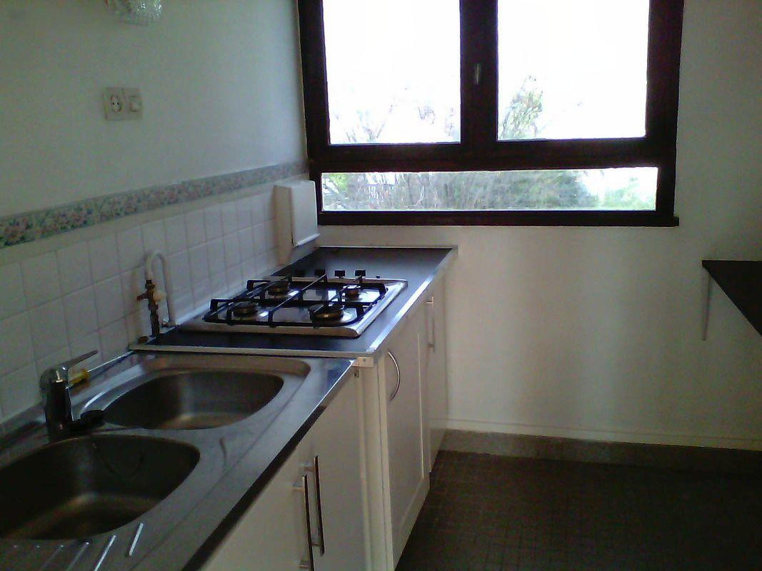 
                                                Location
                                                 F2 récent 45m2 avec parking privatif et cave