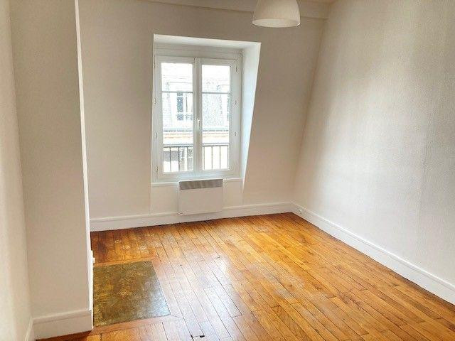 
                                                Location
                                                 F2 Rue des Plantes Paris 14ème - Alésia