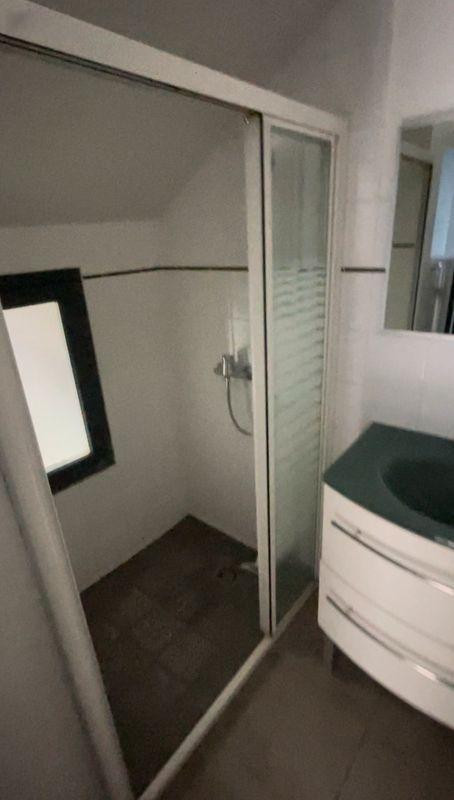 
                                                Location
                                                 F2 rue René à 10min de la Doua