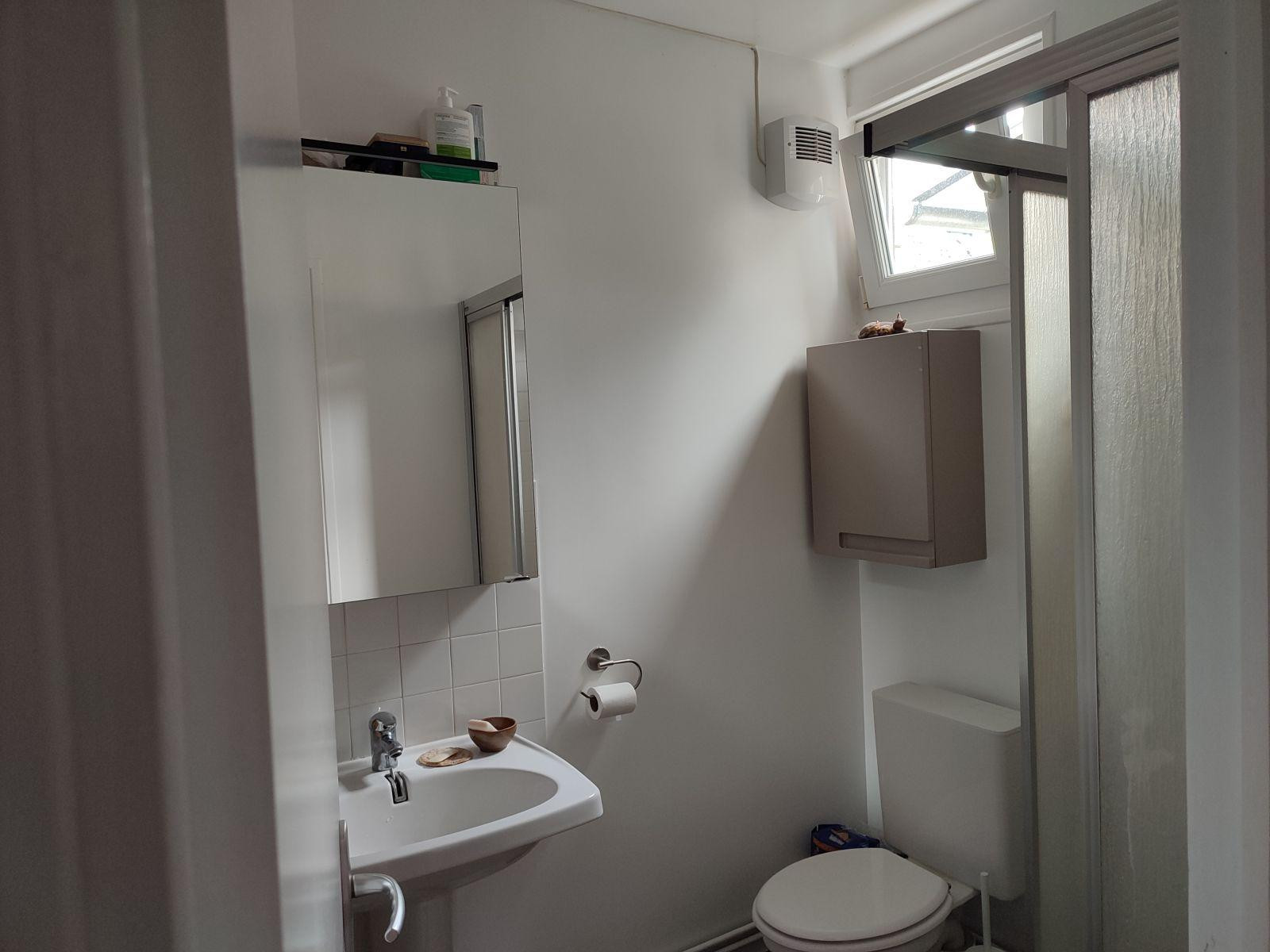 
                                                Location
                                                 F2 T2 / 23m² Face Lyc J d'Arc, Prox Boulingrin CHU
