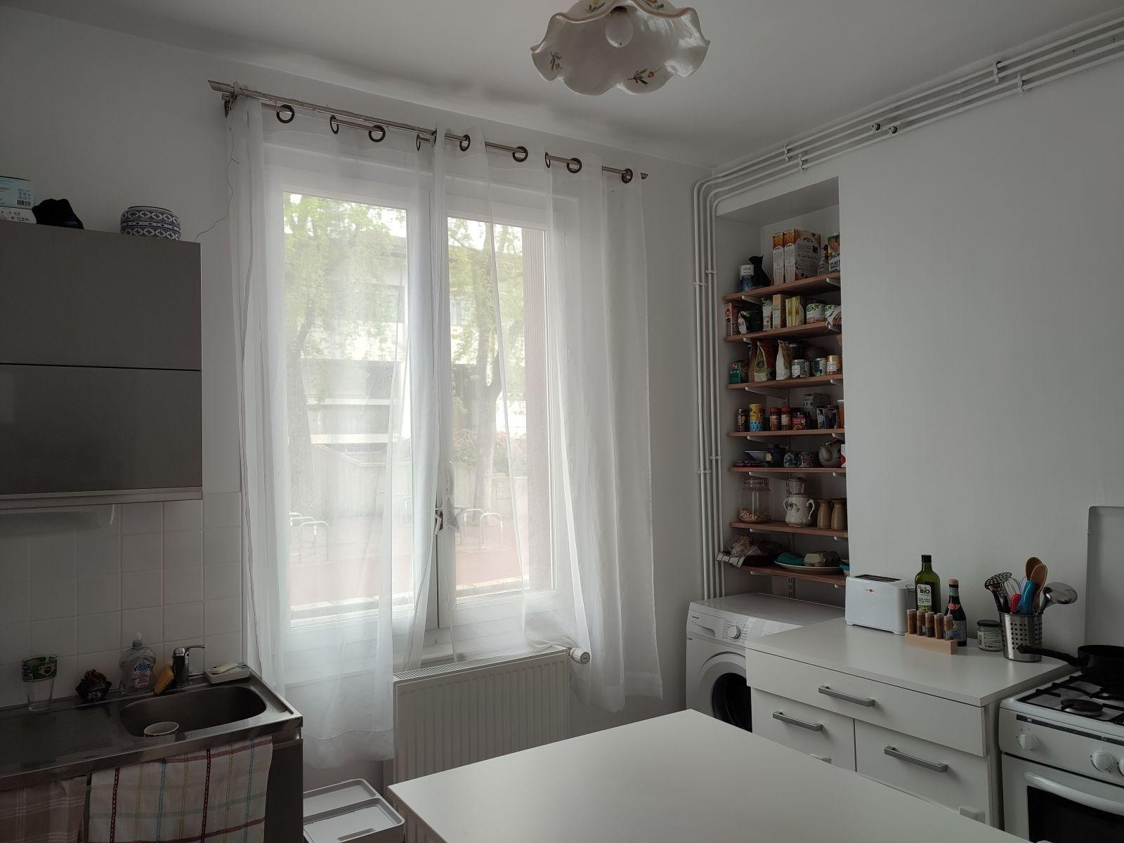 
                                                Location
                                                 F2 T2 / 23m² Face Lyc J d'Arc, Prox Boulingrin CHU