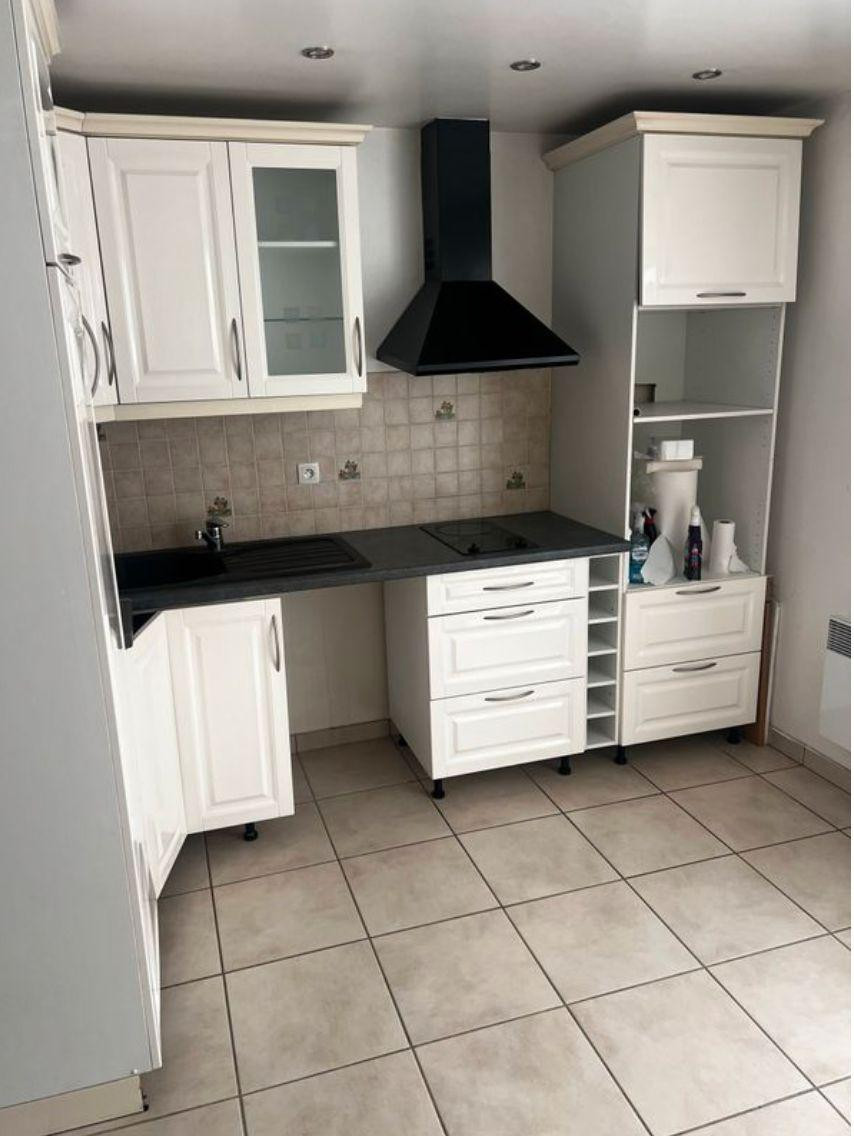 
                                                Location
                                                 F2 Villeparisis 63m2