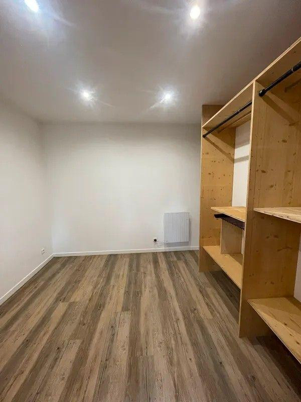 
                                                Location
                                                 F2bis 65m² avec jardin 100m² à Villecresnes