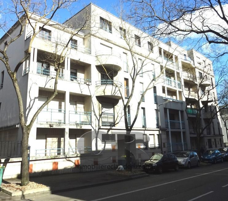 
                                                Location
                                                 F3 A LOUER SECTEUR PLACE DES VOSGES-HOPITAL CENTRAL