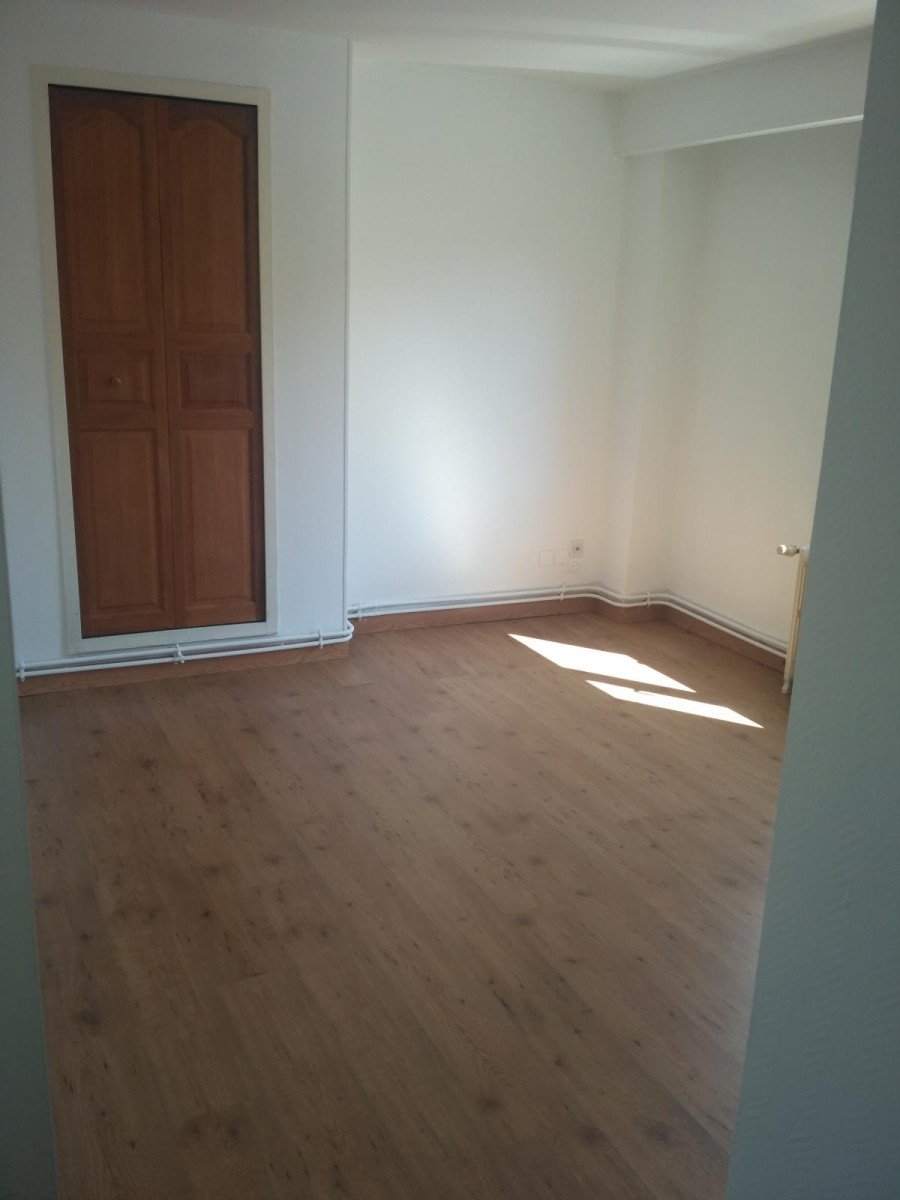
                                                Location
                                                 F3 ARTEM Nancy Thermal Parc Sainte-Marie