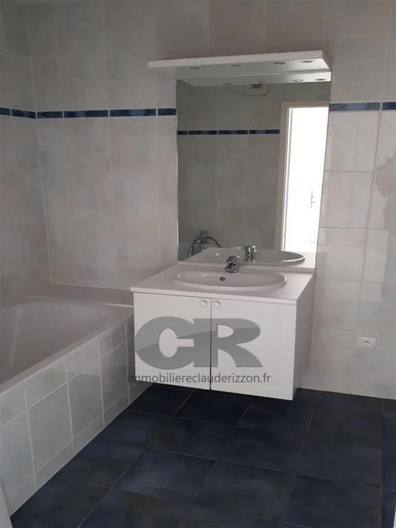 
                                                Location
                                                 f3 avec terrasse garage cellier - parc paul verlaine