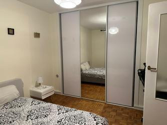 
                                                Location
                                                 F3 meublé à Paris 16