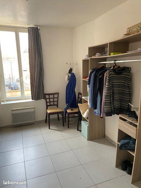 
                                                Location
                                                 F3 pour colocation meublé - 4 Pièces - 60 m²