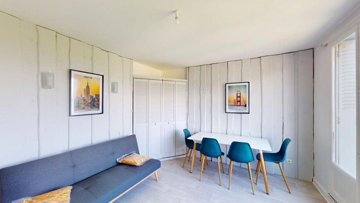 
                                                Location
                                                 F3 proche universite +renove + meubles+ chauffage