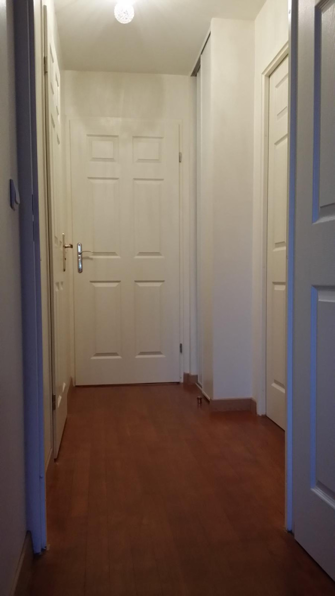 
                                                Location
                                                 F3 récent - proche RER E, écoles et commerces