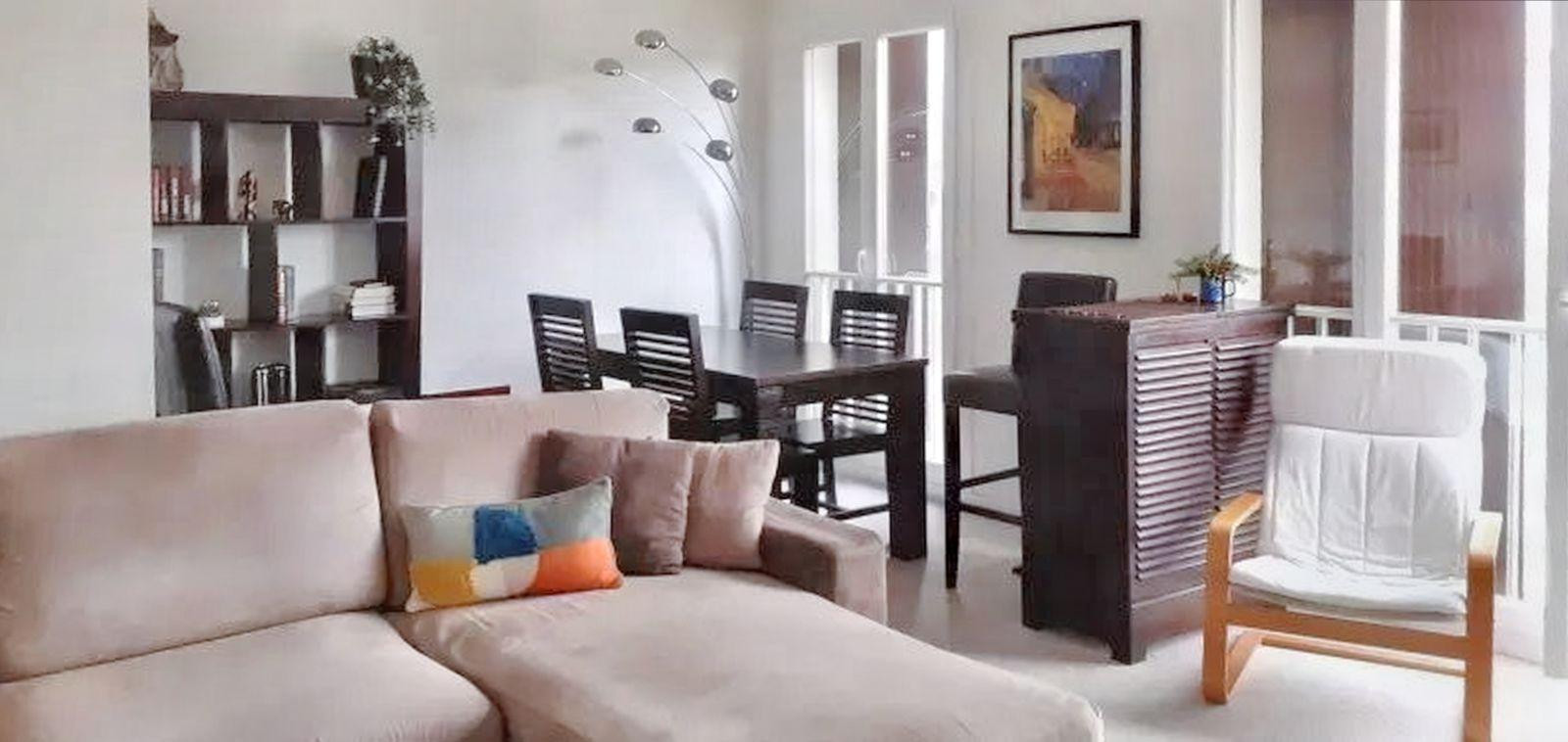 
                                                Location
                                                 F3 très spacieux et lumineux