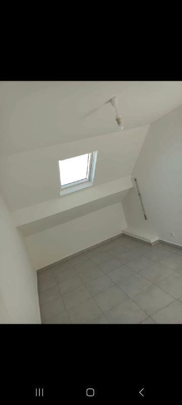 
                                                Location
                                                 F3 zone pavillonnaire vieux pays Villepinte