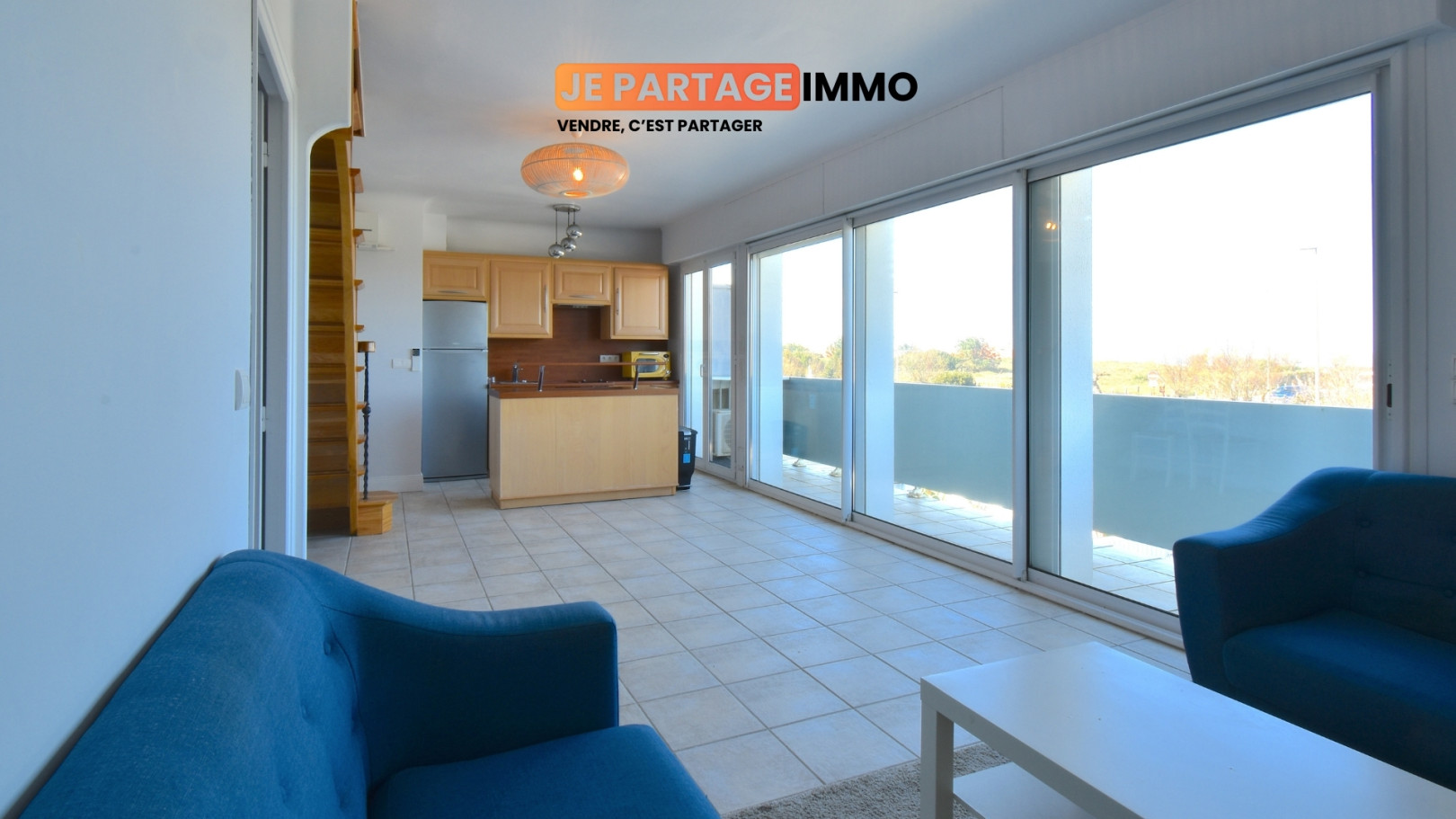 
                                                Vente
                                                 Face mer – Appartement lumineux 94 m² au sol – Chambre d’Amour à pied - Anglet