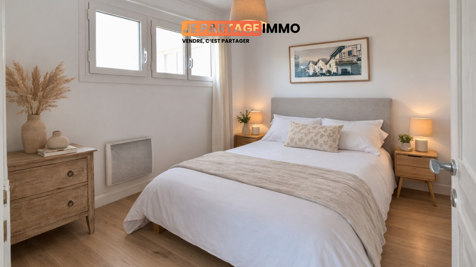 
                                                Vente
                                                 Face mer – Appartement lumineux 94 m² au sol – Chambre d’Amour à pied - Anglet