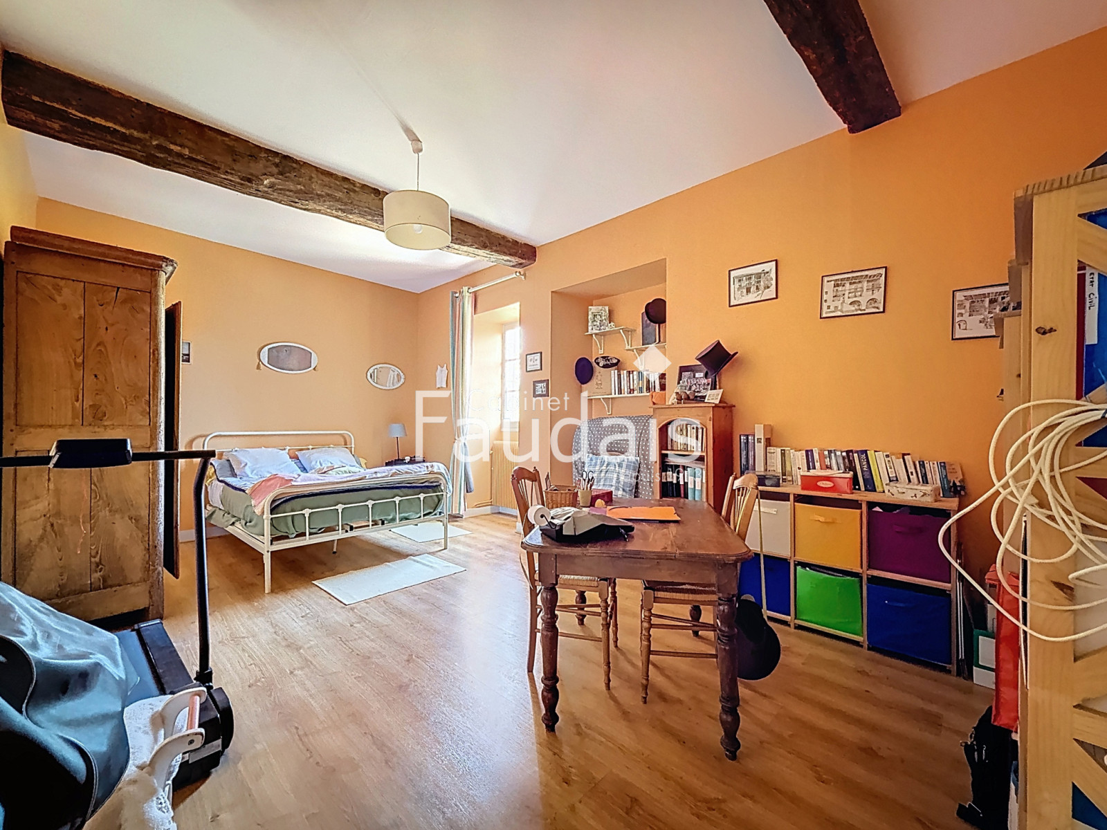 
                                                Vente
                                                 FALAISE - ancien moulin - 175m2 entièrement rénové