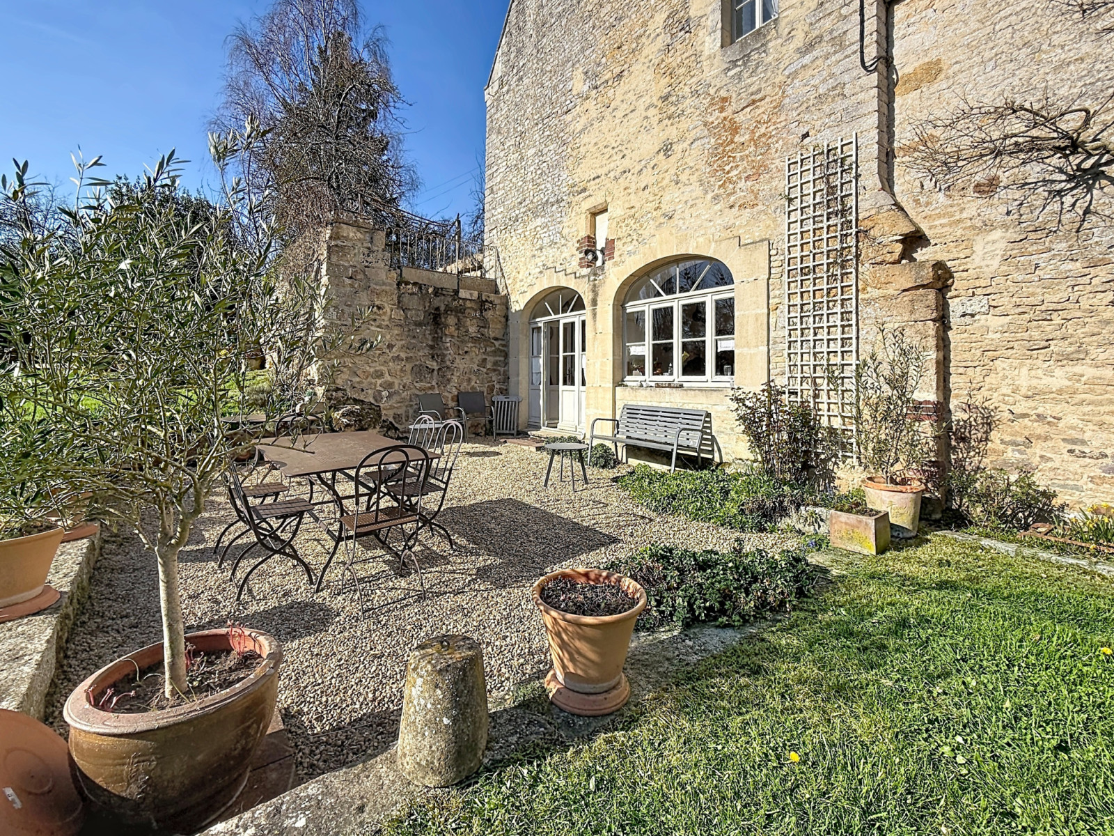 
                                                Vente
                                                 FALAISE - ancien moulin - 175m2 entièrement rénové