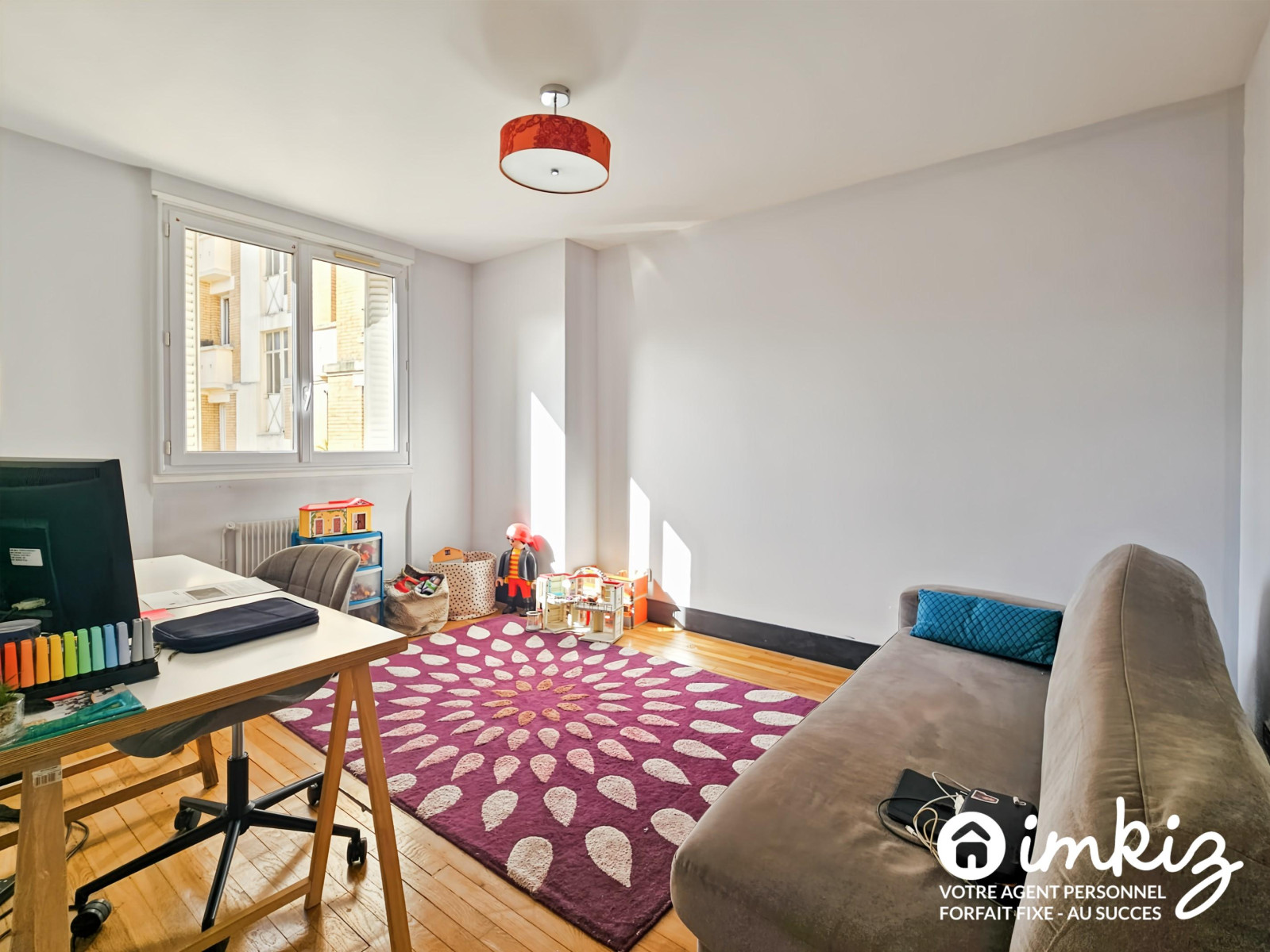 
                                                Vente
                                                 familial et lumineux, quartier Daguerre